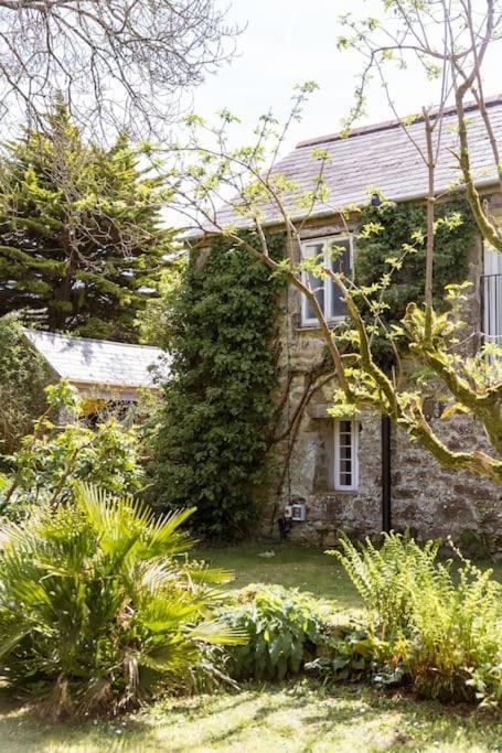 Chypons Farm Bed & Breakfast Penzance Exterior photo
